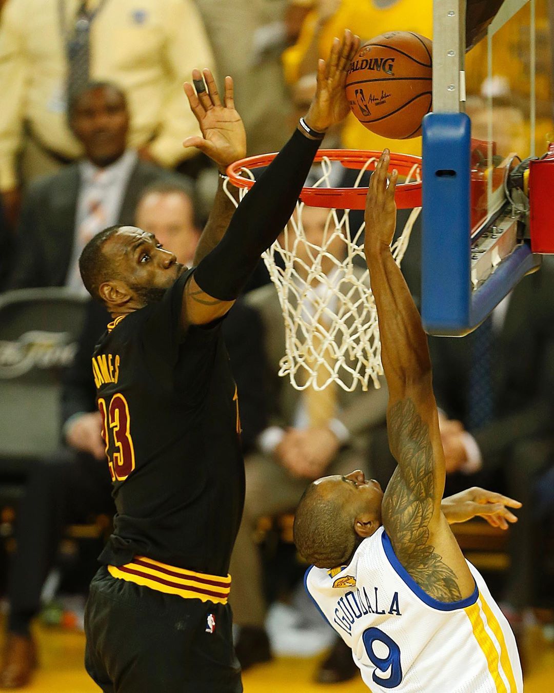 NBA季后赛｜雷霆13年后再进总决赛 爱德华兹还不是森林狼领袖